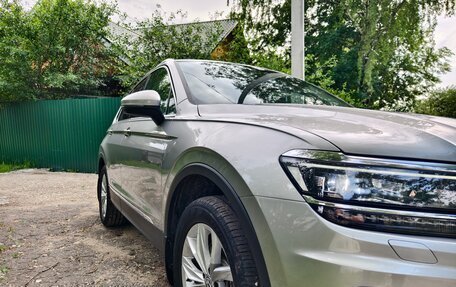 Volkswagen Tiguan II, 2017 год, 2 580 000 рублей, 4 фотография