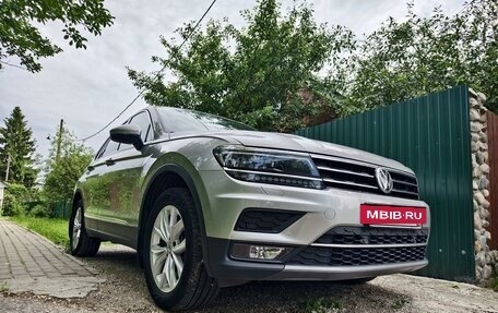 Volkswagen Tiguan II, 2017 год, 2 580 000 рублей, 8 фотография