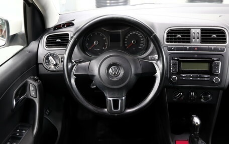 Volkswagen Polo VI (EU Market), 2012 год, 858 000 рублей, 17 фотография