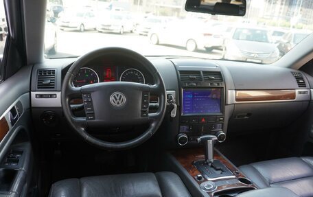 Volkswagen Touareg III, 2010 год, 1 679 000 рублей, 6 фотография