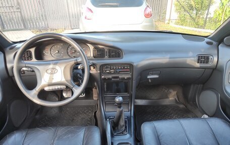 Hyundai Sonata III рестайлинг, 1996 год, 135 000 рублей, 8 фотография