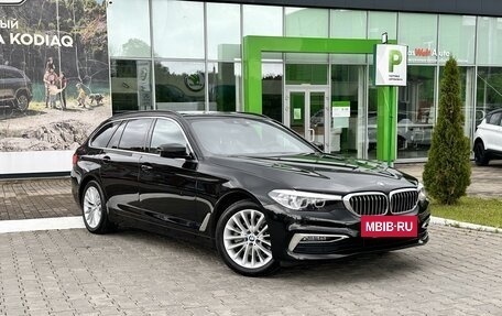 BMW 5 серия, 2019 год, 3 500 000 рублей, 3 фотография