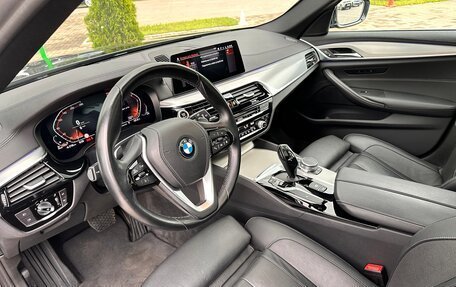 BMW 5 серия, 2019 год, 3 500 000 рублей, 13 фотография