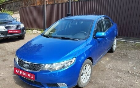 KIA Cerato III, 2011 год, 950 000 рублей, 2 фотография