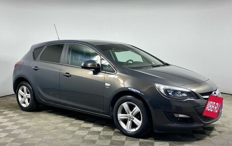 Opel Astra J, 2014 год, 980 000 рублей, 9 фотография