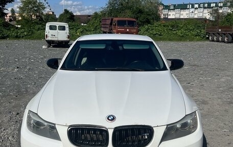 BMW 3 серия, 2009 год, 980 000 рублей, 2 фотография