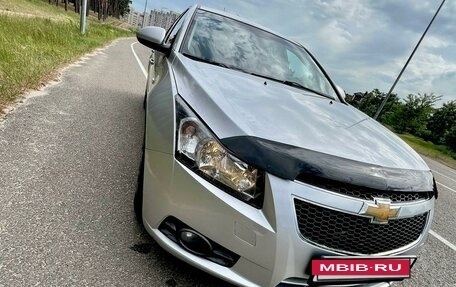 Chevrolet Cruze II, 2011 год, 750 000 рублей, 2 фотография