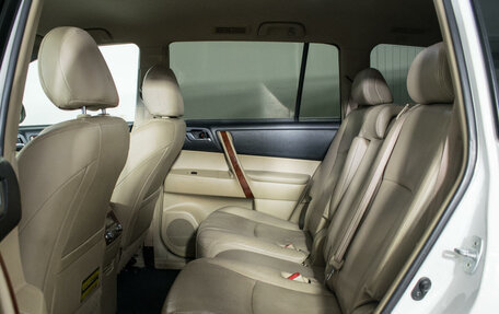 Toyota Highlander III, 2012 год, 2 450 000 рублей, 10 фотография