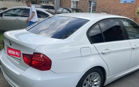 BMW 3 серия, 2008 год, 900 000 рублей, 6 фотография