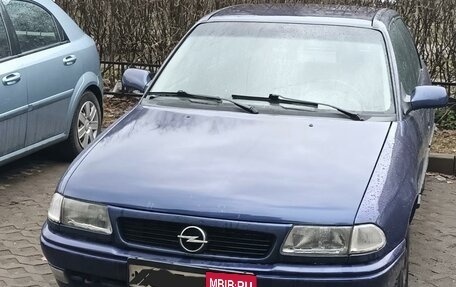 Opel Astra F, 1996 год, 200 000 рублей, 3 фотография