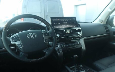 Toyota Land Cruiser 200, 2009 год, 3 257 000 рублей, 6 фотография