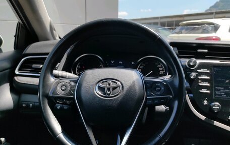 Toyota Camry, 2018 год, 2 795 000 рублей, 22 фотография
