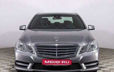 Mercedes-Benz E-Класс, 2011 год, 1 630 000 рублей, 2 фотография