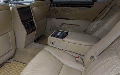 Lexus LS IV, 2013 год, 3 250 000 рублей, 16 фотография