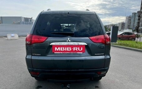 Mitsubishi Pajero Sport II рестайлинг, 2013 год, 2 000 070 рублей, 5 фотография