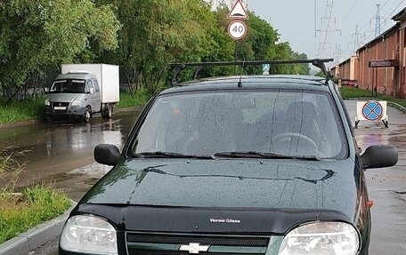 Chevrolet Niva I рестайлинг, 2005 год, 510 000 рублей, 1 фотография