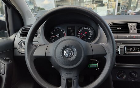 Volkswagen Polo VI (EU Market), 2012 год, 710 000 рублей, 14 фотография