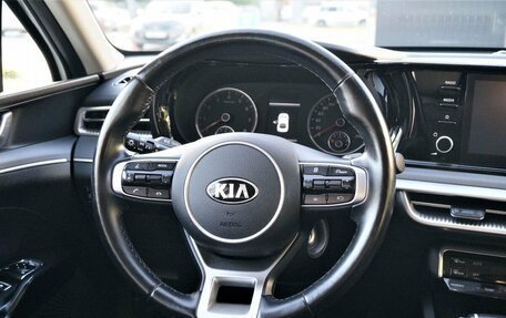 KIA K5, 2021 год, 2 540 000 рублей, 25 фотография