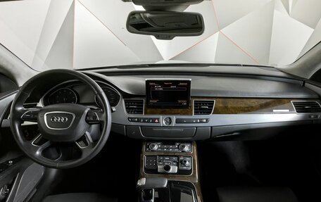 Audi A8, 2014 год, 3 499 900 рублей, 10 фотография
