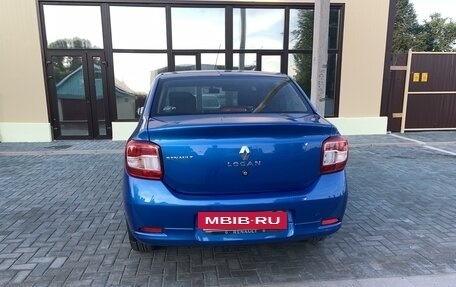 Renault Logan II, 2015 год, 970 000 рублей, 5 фотография