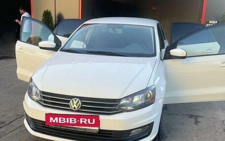 Volkswagen Polo VI (EU Market), 2018 год, 1 000 070 рублей, 38 фотография