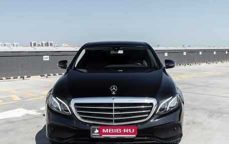 Mercedes-Benz E-Класс, 2018 год, 2 529 000 рублей, 2 фотография