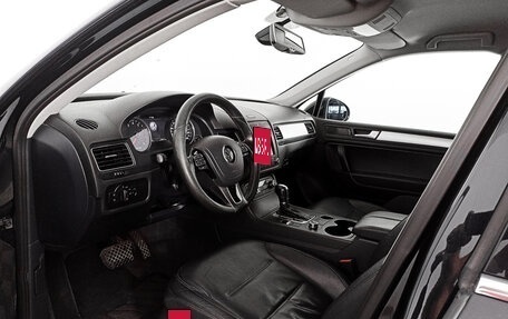 Volkswagen Touareg III, 2012 год, 2 388 000 рублей, 15 фотография