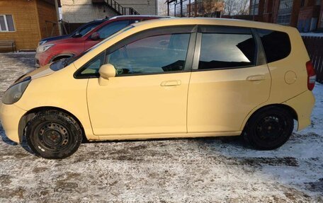 Honda Fit III, 2004 год, 410 000 рублей, 4 фотография