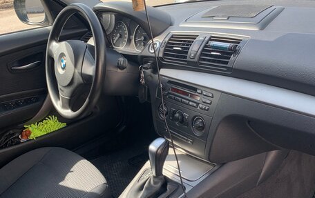 BMW 1 серия, 2011 год, 1 050 000 рублей, 6 фотография