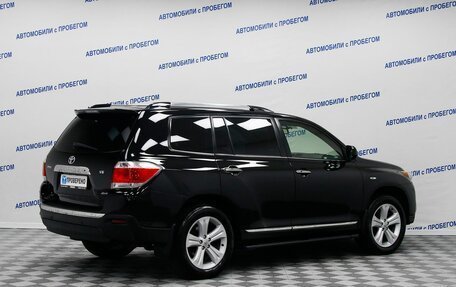 Toyota Highlander III, 2012 год, 2 149 000 рублей, 2 фотография