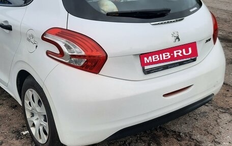 Peugeot 208 II, 2013 год, 700 000 рублей, 4 фотография