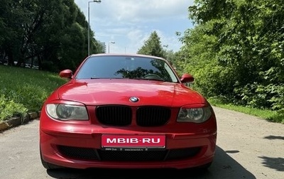 BMW 1 серия, 2009 год, 900 000 рублей, 1 фотография