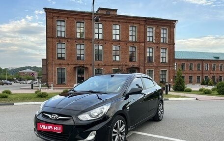 Hyundai Solaris II рестайлинг, 2013 год, 1 190 000 рублей, 3 фотография