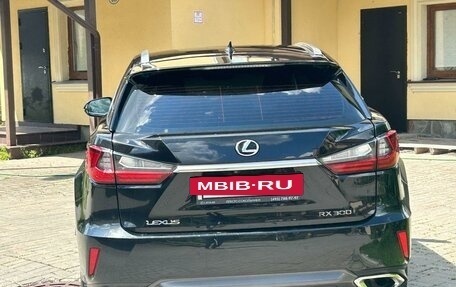 Lexus RX IV рестайлинг, 2018 год, 4 100 000 рублей, 5 фотография