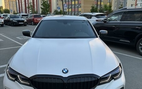 BMW 3 серия, 2021 год, 4 990 000 рублей, 1 фотография