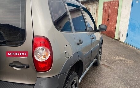 Chevrolet Niva I рестайлинг, 2013 год, 700 000 рублей, 6 фотография