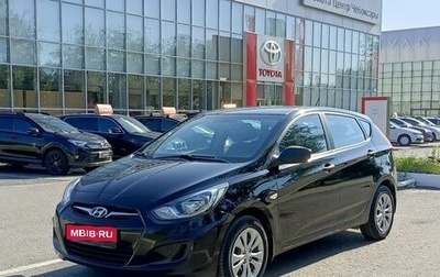 Hyundai Solaris II рестайлинг, 2013 год, 820 700 рублей, 1 фотография