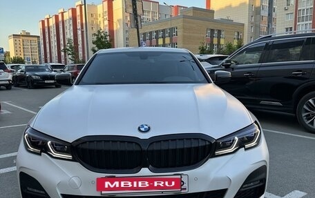 BMW 3 серия, 2021 год, 4 990 000 рублей, 2 фотография