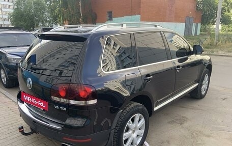 Volkswagen Touareg III, 2010 год, 1 670 000 рублей, 3 фотография