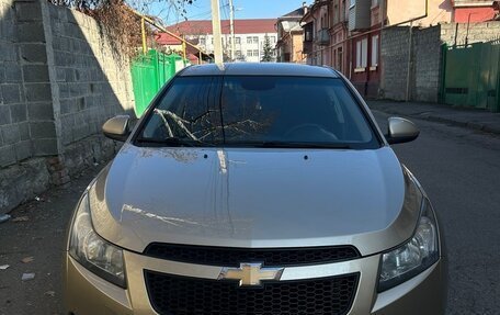 Chevrolet Cruze II, 2011 год, 825 000 рублей, 8 фотография