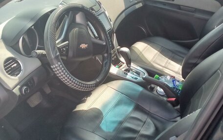 Chevrolet Cruze II, 2013 год, 890 000 рублей, 4 фотография