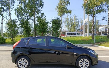 Hyundai Solaris II рестайлинг, 2013 год, 820 700 рублей, 4 фотография