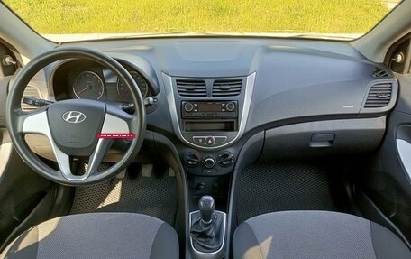 Hyundai Solaris II рестайлинг, 2013 год, 820 700 рублей, 14 фотография