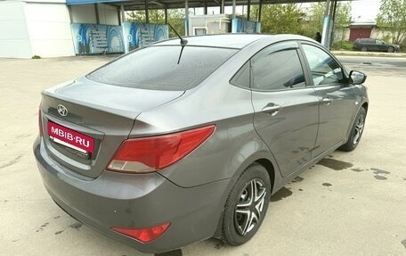 Hyundai Solaris II рестайлинг, 2015 год, 990 000 рублей, 6 фотография