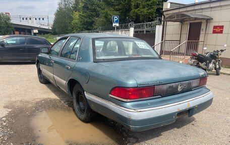 Mercury Grand Marquis II, 1993 год, 350 000 рублей, 8 фотография