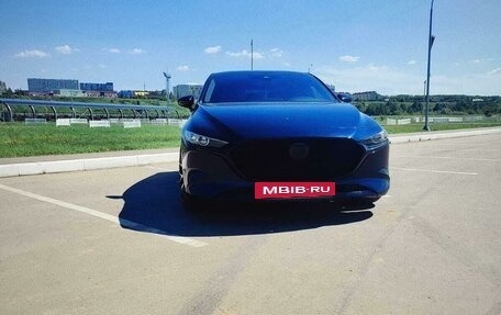Mazda 3, 2019 год, 2 500 000 рублей, 3 фотография