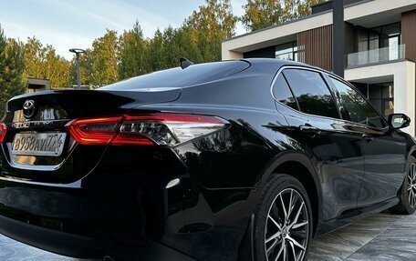 Toyota Camry, 2021 год, 4 200 000 рублей, 4 фотография