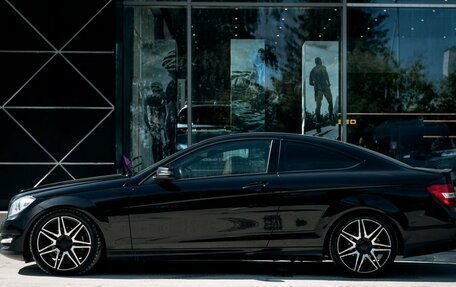 Mercedes-Benz C-Класс, 2012 год, 2 000 000 рублей, 2 фотография
