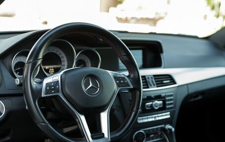 Mercedes-Benz C-Класс, 2012 год, 2 000 000 рублей, 11 фотография