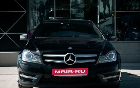 Mercedes-Benz C-Класс, 2012 год, 2 000 000 рублей, 8 фотография